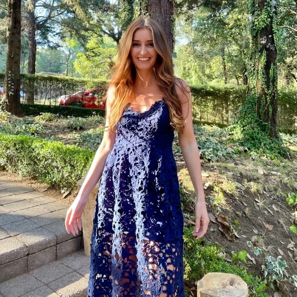 Endless Rose Lace Cami
Midi Dress - Picture 1 of 3
